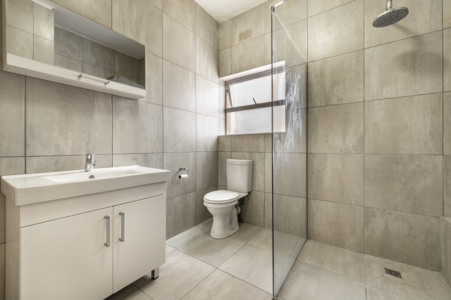 2 Bedroom Property for Sale in Claremont Upper Western Cape